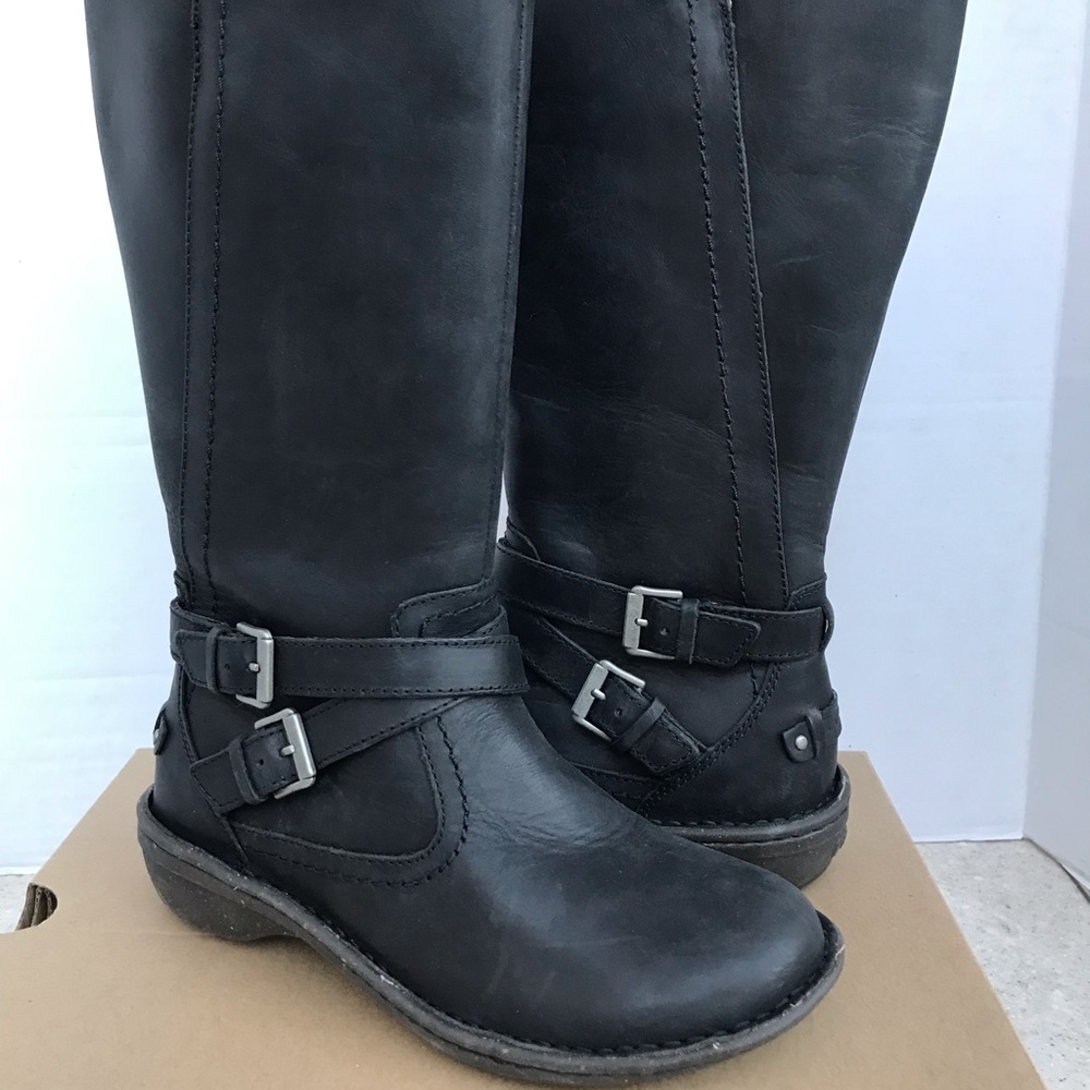 UGG ROSEN Black Leather Buckled winter Boots New sz 6